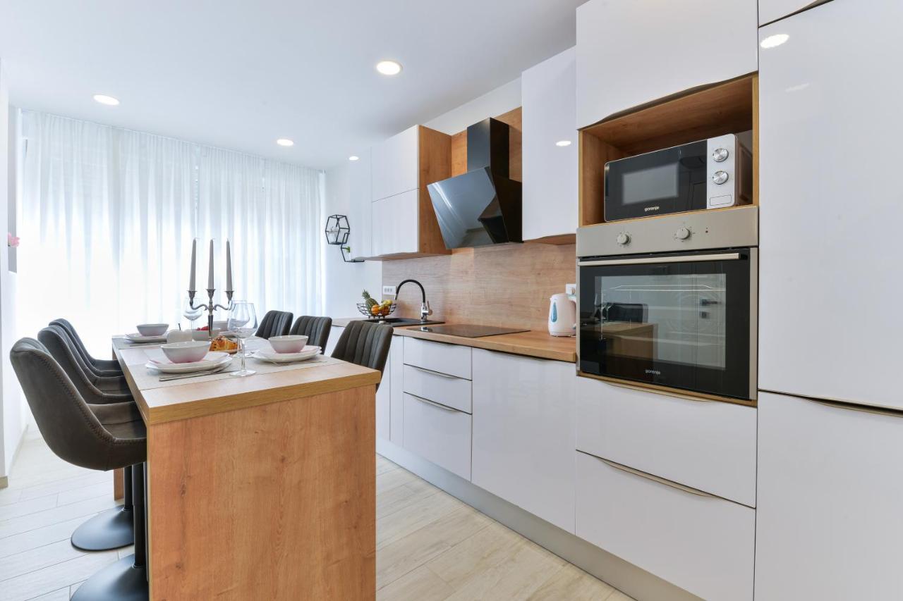 Zara Lumina Apartment Dış mekan fotoğraf